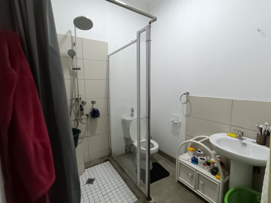 7 Bedroom Property for Sale in Walmer Eastern Cape
